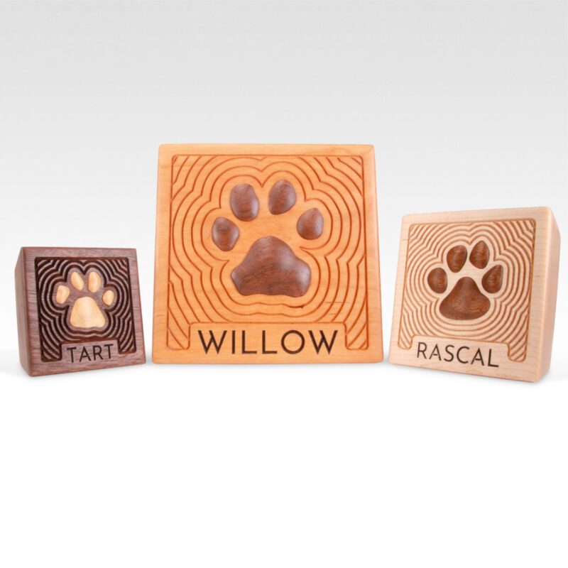 Pads of Wood for cats, small dogs, midsize dogs, big dogs and real big dogs